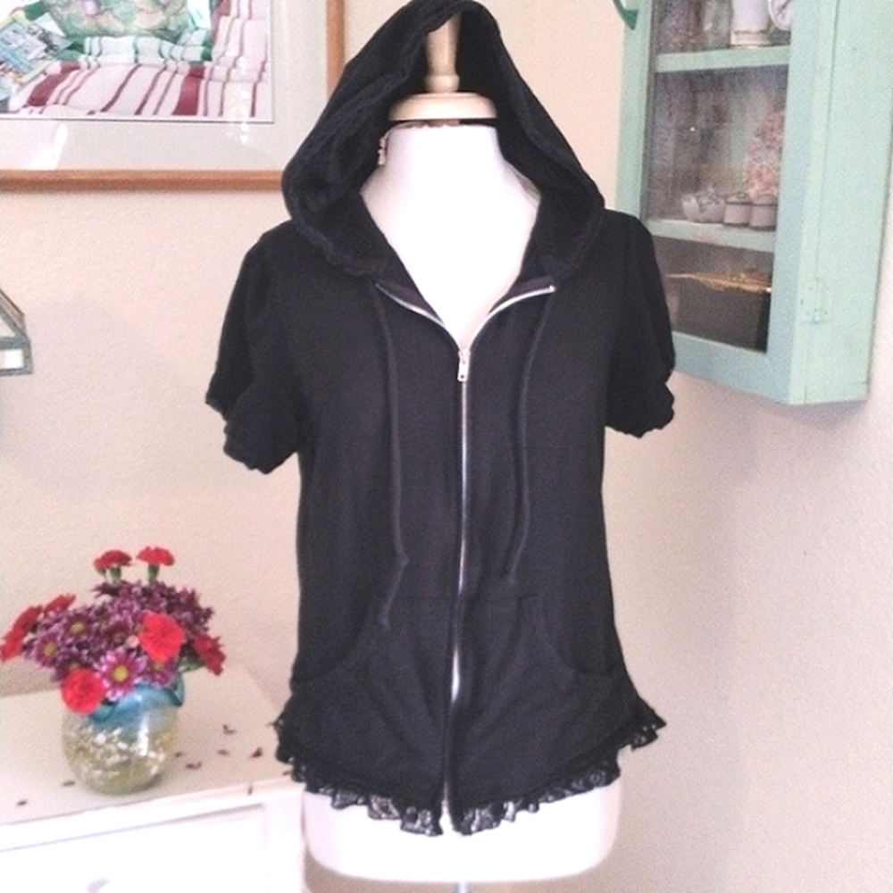 Torrid vintage hoodie sleeveless mallgoth l/xl